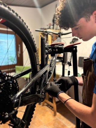 ¡Mecánico de bicicletas ECONOMICO y RÁPIDO!!