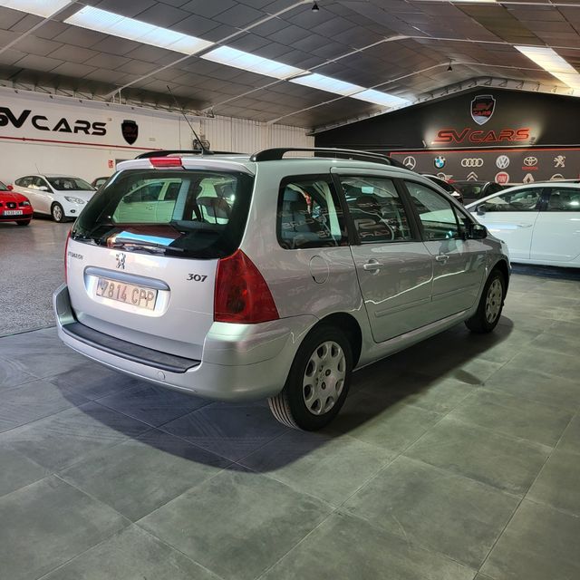 Peugeot 307 SW. 1.6 110cv. Con solo 96.500 kms.