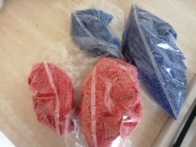 Pallini di tanti colori per decorazioni