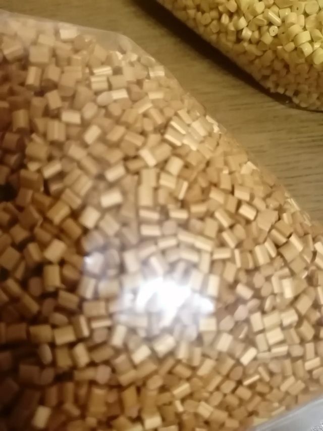 Pallini di tanti colori per decorazioni