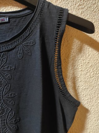Camiseta Lois. Talla  L.