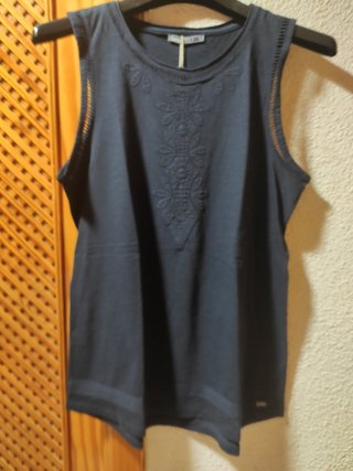 Camiseta Lois. Talla  L.