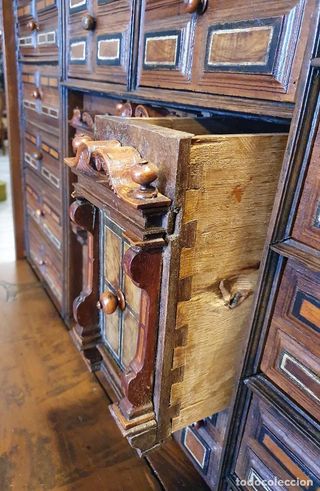 BARGUEÑO ESPAÑOL DE NOGAL S.XVII