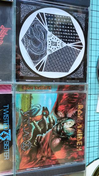 CD música rock heavy