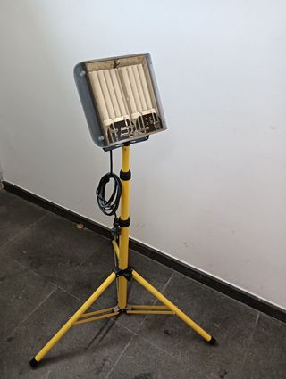 Foco para obra o interiores