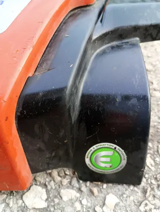 Tapa motor cortacésped