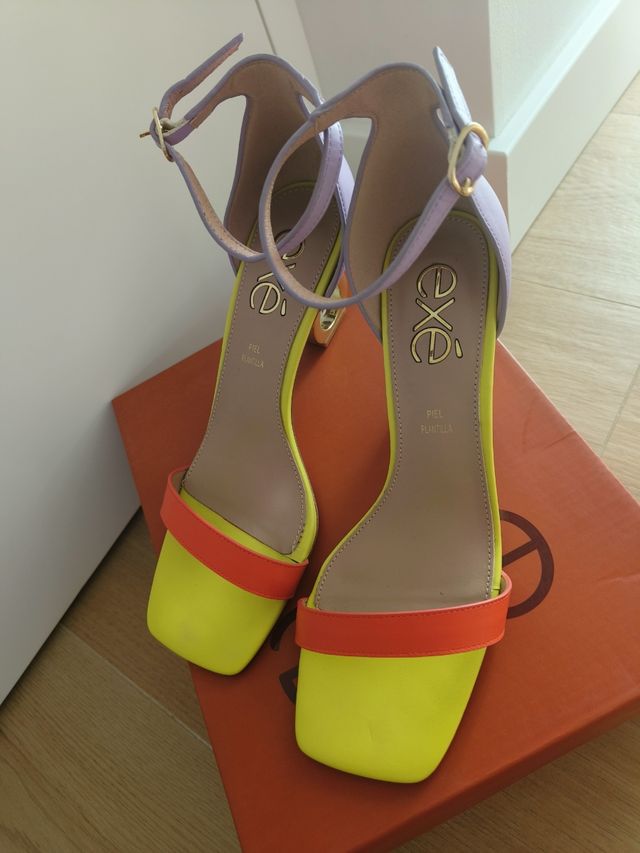 Sandalias Exé a estrenar