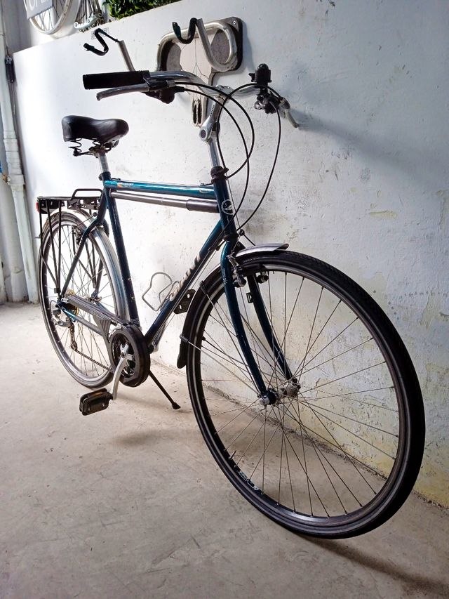 Bicicleta ciudad Giant tourer