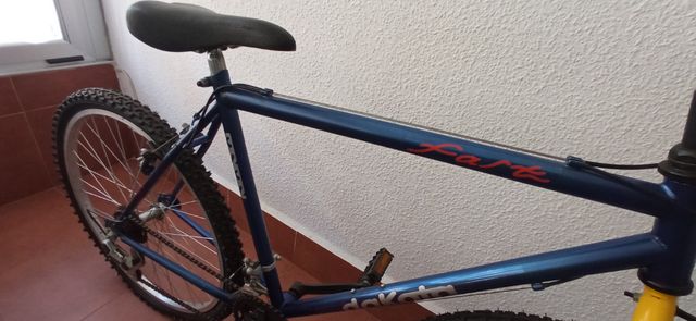 Bicicleta de montaña nueva