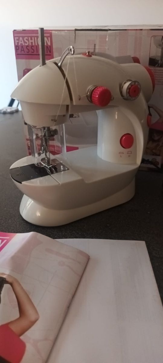 macchina da cucire