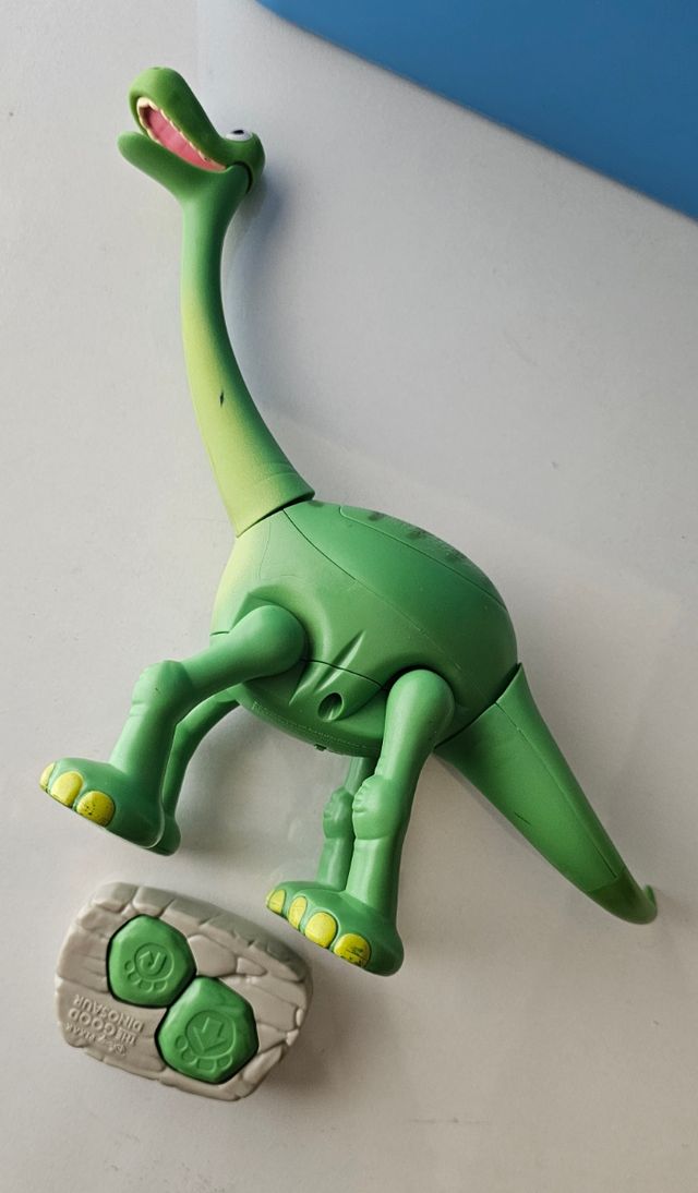 The Good Dinosaur Radio Control Arlo