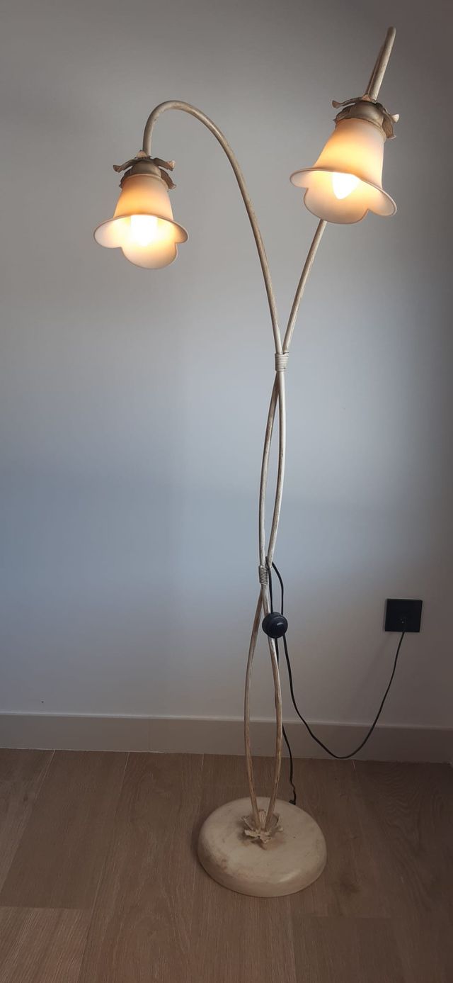 Lampara de pie para salón