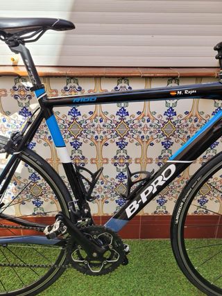 Bicicleta carretera B Pro- modelo R100