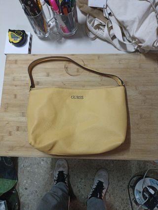 Bolso de piel GUESS color albero