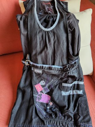 Vestido corto desigual talla 40