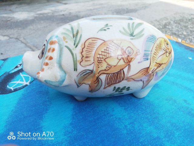 Salvadanaio porcellana 