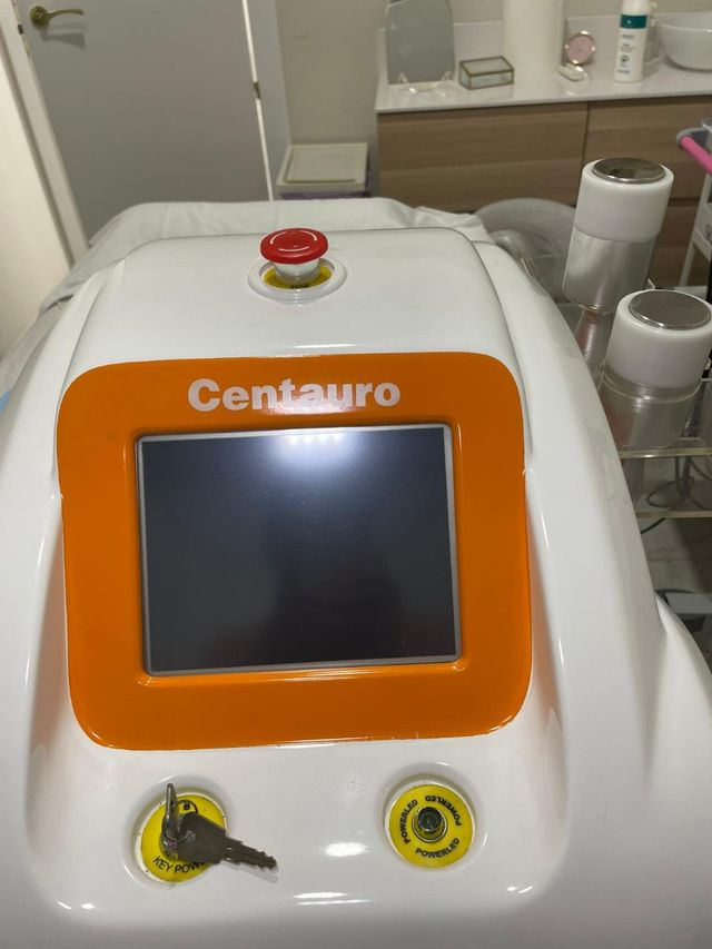 Maquina de Radiofrecuencia y Cavitación