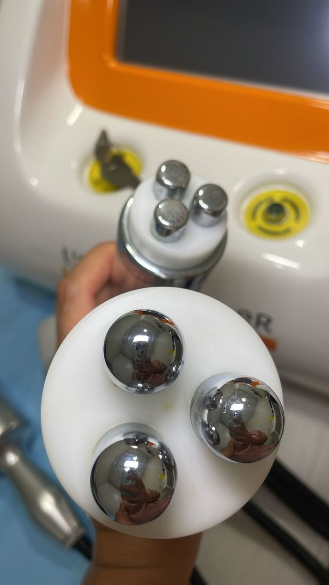 Maquina de Radiofrecuencia y Cavitación