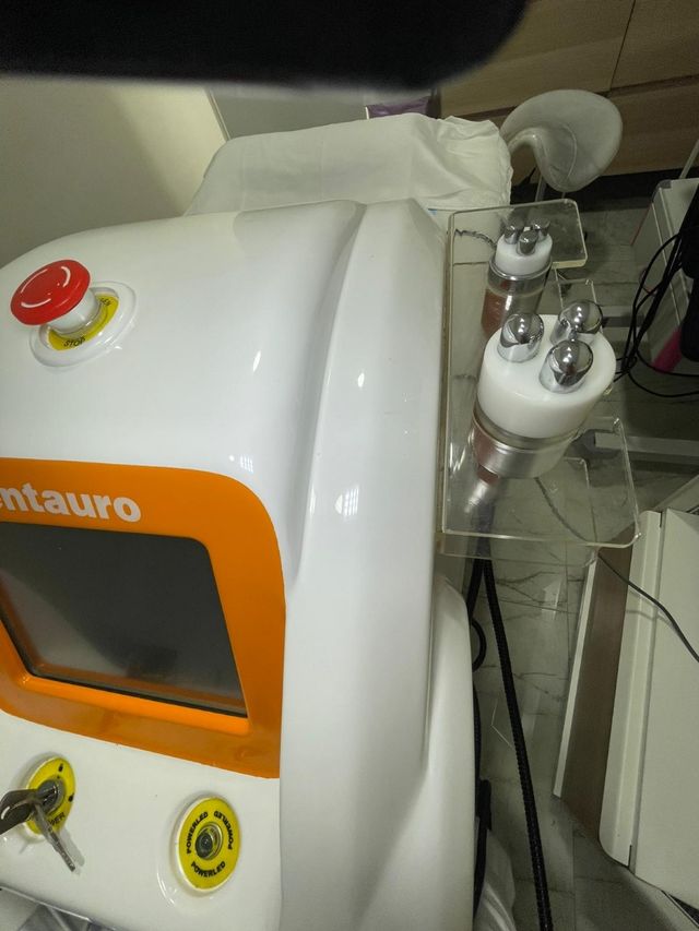 Maquina de Radiofrecuencia y Cavitación