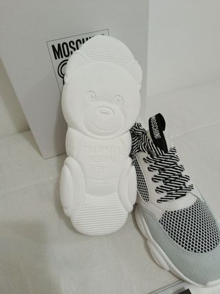 Moschino 38 nuevas 