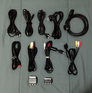 Cables y Adaptadores  PS2/PS3 (compatible PS1)