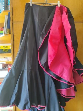 2 faldas flamenca de tergal con cuerpo