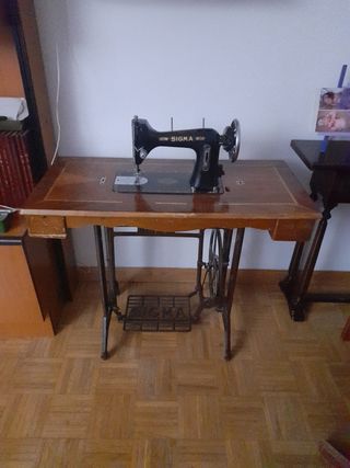 Máquina de coser antigua