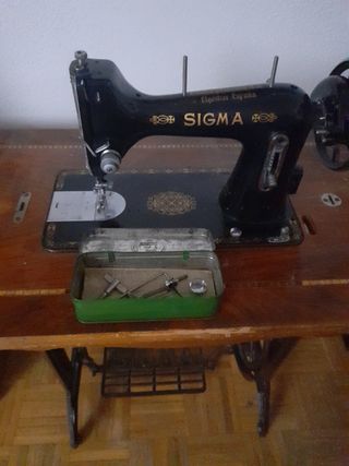 Máquina de coser antigua