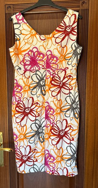 Vestido Torio estampado. Talla 46