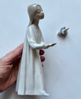 Figura Lladró. Niña portando vela