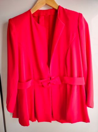 Traje de mujer