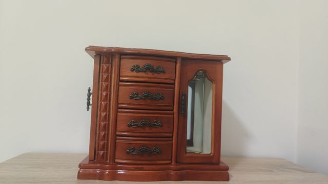 Joyero de madera
