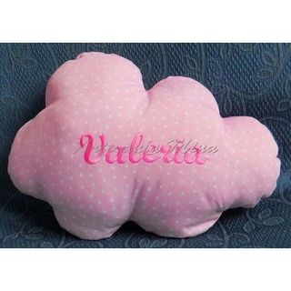 Cojín nube rosa nombre personalizable