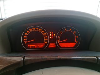BMW Serie 7 2005 etiqueta ECO