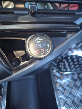 Mechero de coche
