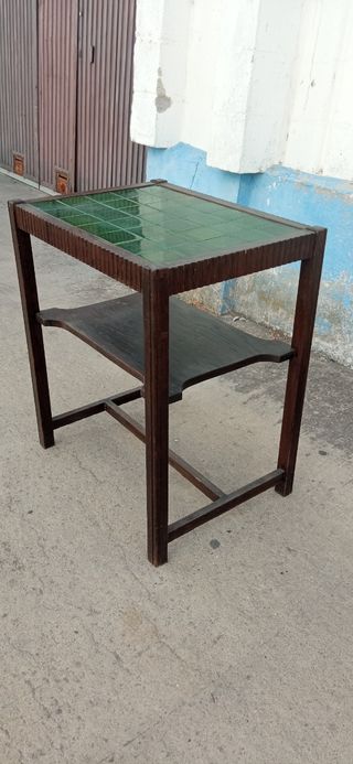 Mesa auxiliar azulejos verdes 