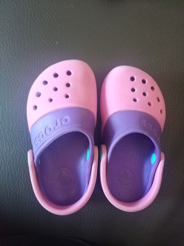 Crocs zuecos T23