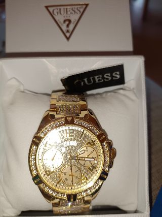 RELOJ GUESS DE CUARZO, DIRADO, NUEVO 