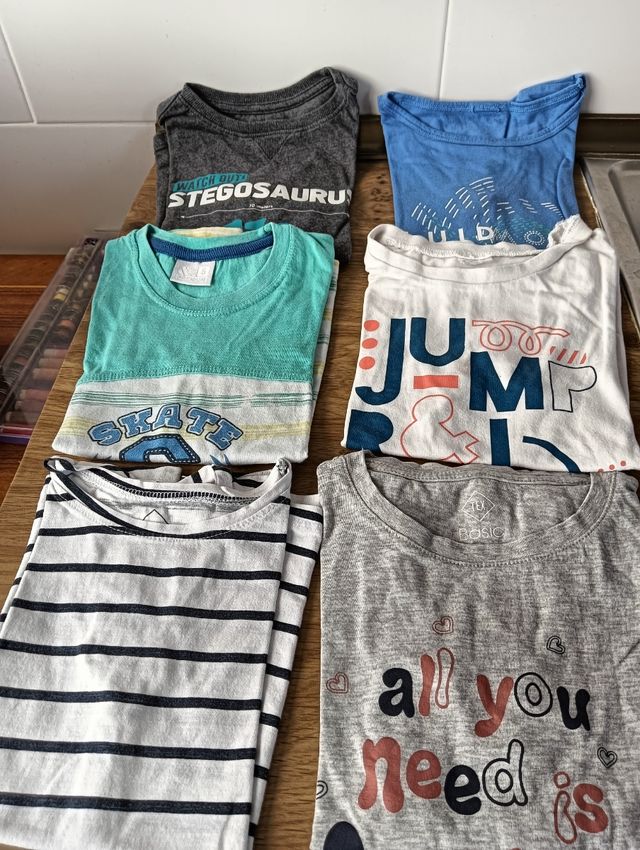 Lote de ropa niño 5 años camisetas