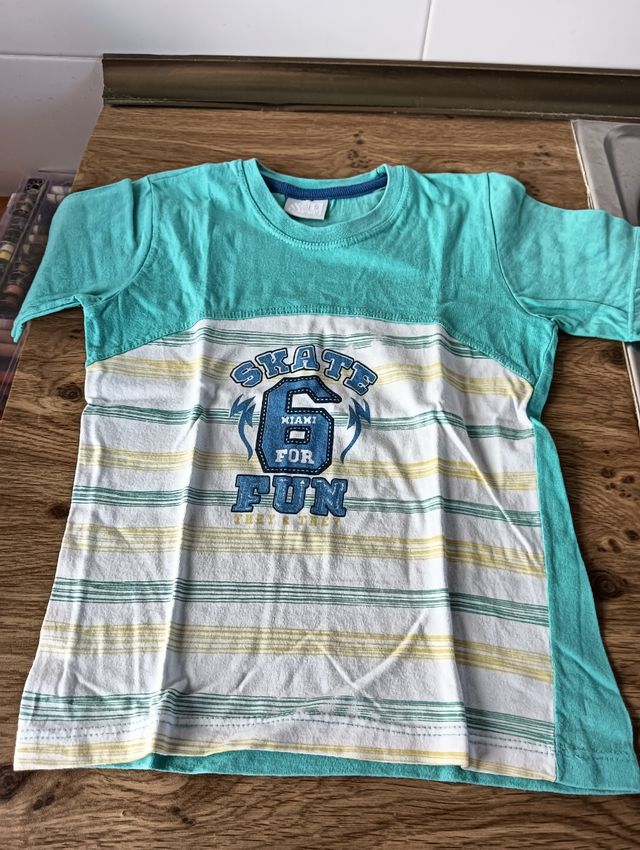 Lote de ropa niño 5 años camisetas