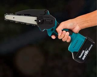 mini motosierra sierra makita electrica 18V 6" 
