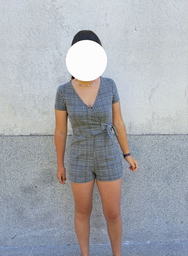 Mono Vichy corto Bershka