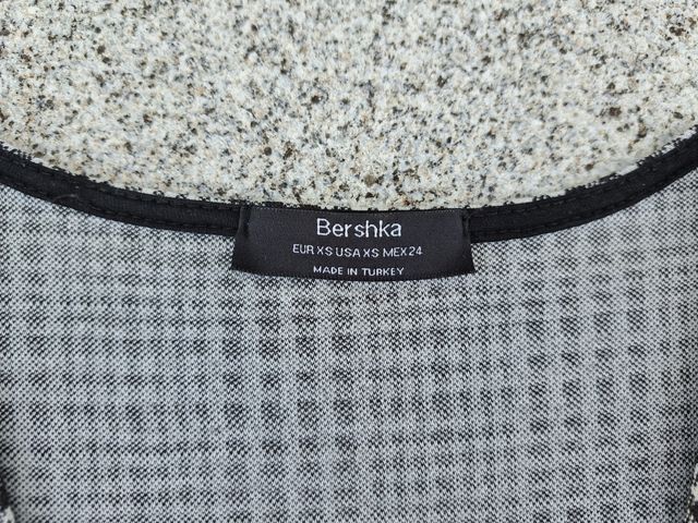 Mono Vichy corto Bershka