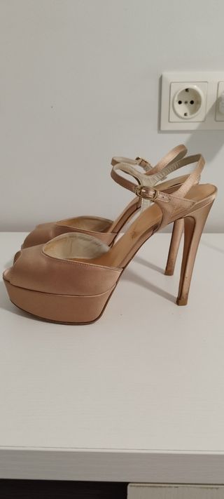 Zapatos de tacón Stuart Weitzman