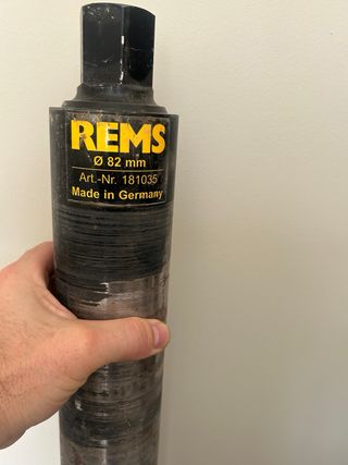 Rems/ perforadora