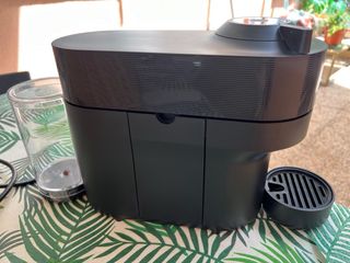 Cafetera Nespresso vertuo pop Delonghi