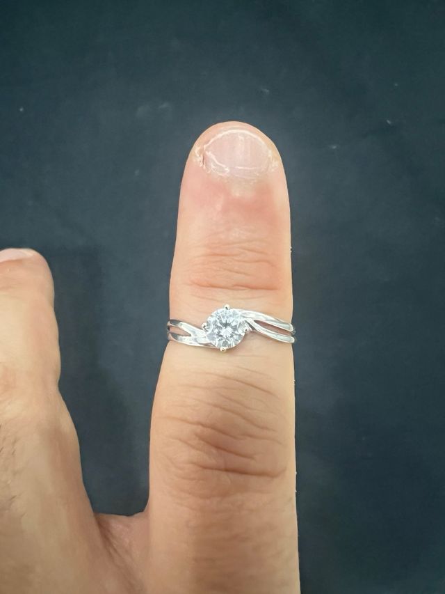 Anillo oro blanco 18k