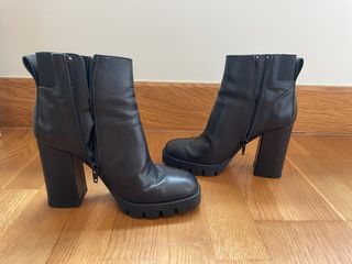 Botin piel Zara