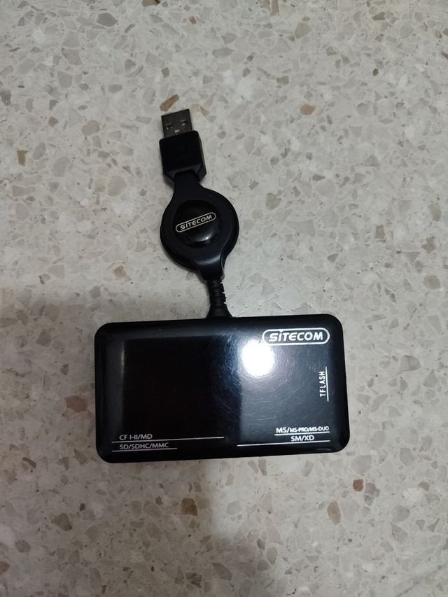 Adaptador tarjeta USB