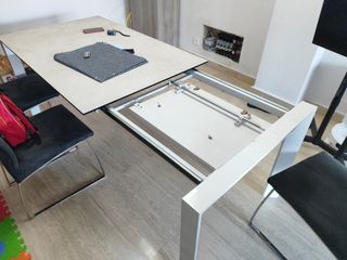Mesa y sillas comedor diseño (costó 1500€)